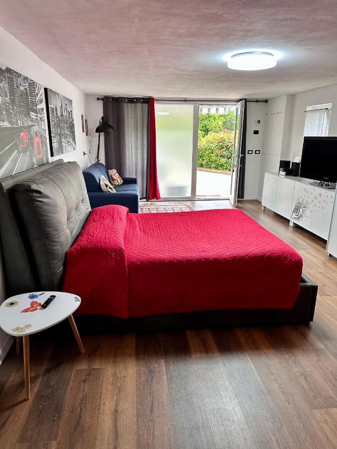 Vacabruz Apartment Besano ภายนอก รูปภาพ