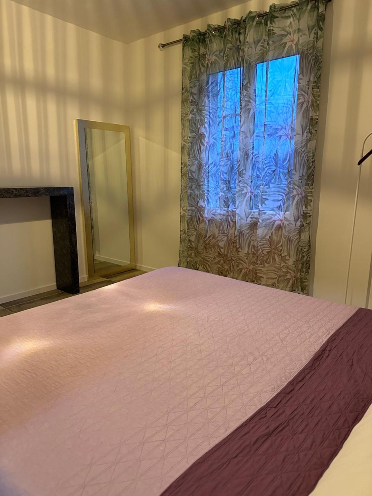 Vacabruz Apartment Besano ภายนอก รูปภาพ